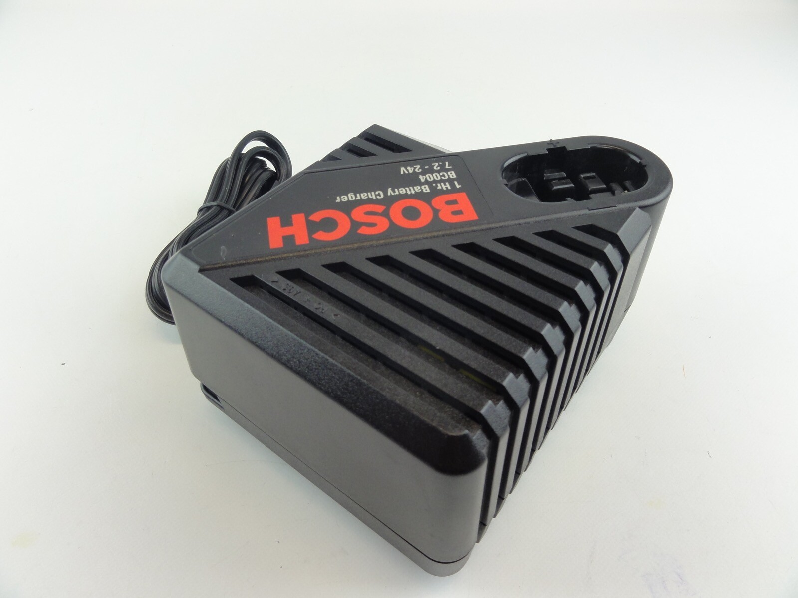 Bosch Genuine OEM BC004 12V 14.4V 18V 24V Battery Charger Replaces BC130 eBay