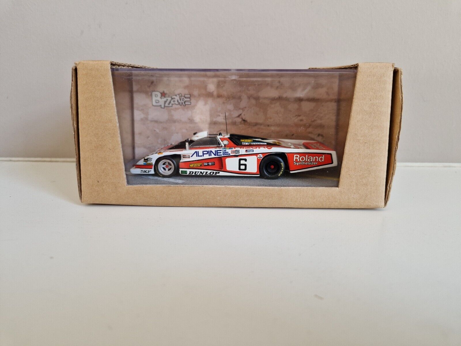Picture 1 of 7