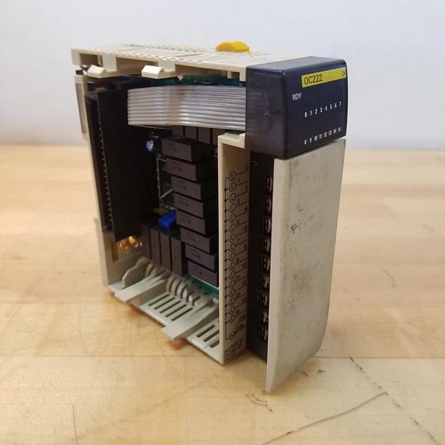 Omron CQM1-OC222 Output Unit, 24V - USED