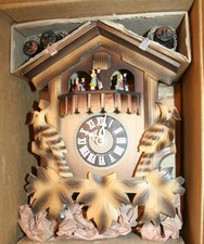 Kuckucksuhr Schwarzwald, Vintage Pendeluhr, AMS, Schnitzereien BEMA, Spielwerk