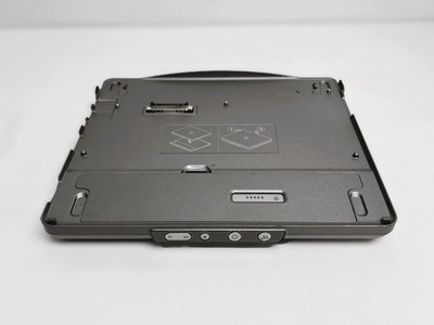 Dell Dockingstation Mediabase PR04S für Latitude X300 M300 + Caddy 2. HDD D9