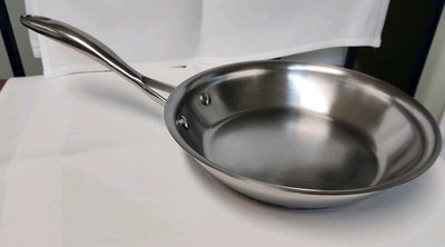 Kirkland Signature Professional Quality  10.24  Skillet, Thailand Excellent Cond