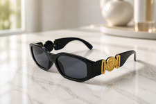 Biggie Geometric Black Sunglasses Gold Medallion Tinted Women Man glasses