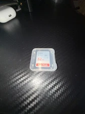 SanDisk Ultra 32 GB SD SDHC Memory Card - SDSDUNR-032G-GN3IN