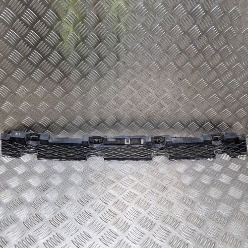 Volkswagen Passat B7 2012 Stoßstange hinten Halterung 3AF807863 ARV13740