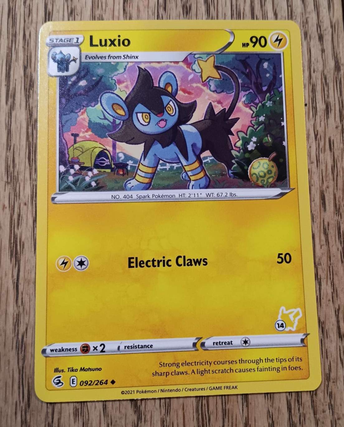 Pokemon TCG Card Luxio Electric 92/264 Fusion Strike 2021
