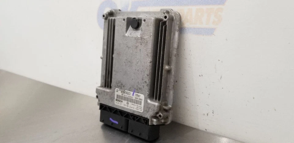 06 MÓDULO CONTROL MOTOR CHEVY SILVERADO 3500 ECM 6.6L 12588335 Foto 3 de 4