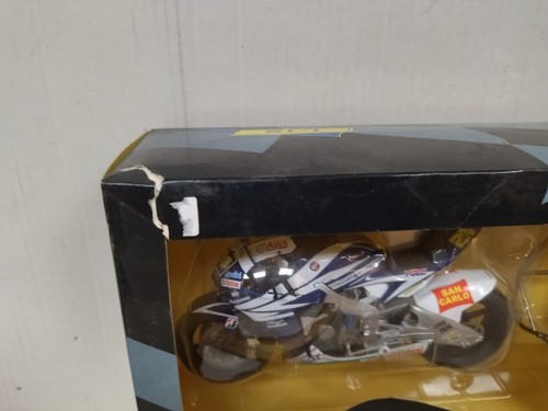 HONDA RC 212V 2007 TONI ELIAS MOTO/BIKE 1:12 ALTAYA IXO DEFECTUOSA/ROTA - Imagen 5 de 7