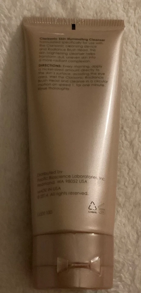 Clarisonic Sonic Radiance Solución Iluminadora Limpiador Iluminador de la Piel 3.4 OZ Foto 2 de 3