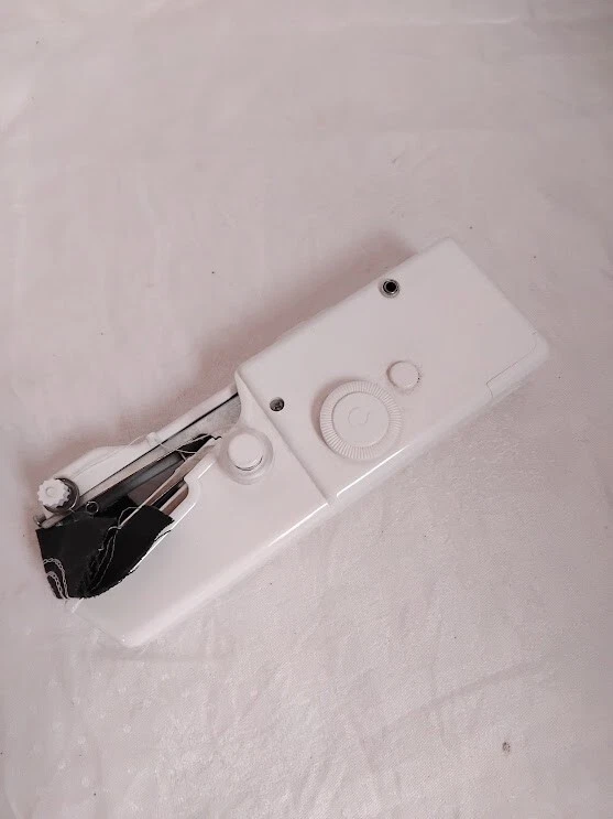 Handy Stitch handheld sewing machine - image 2 of 4