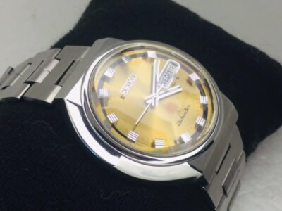 SEIKO アドバン　Cal 6106−7570　オートマチック SEIKO Advan 6106-7570 JDM Automatic Turquoise Sunburst Dial
