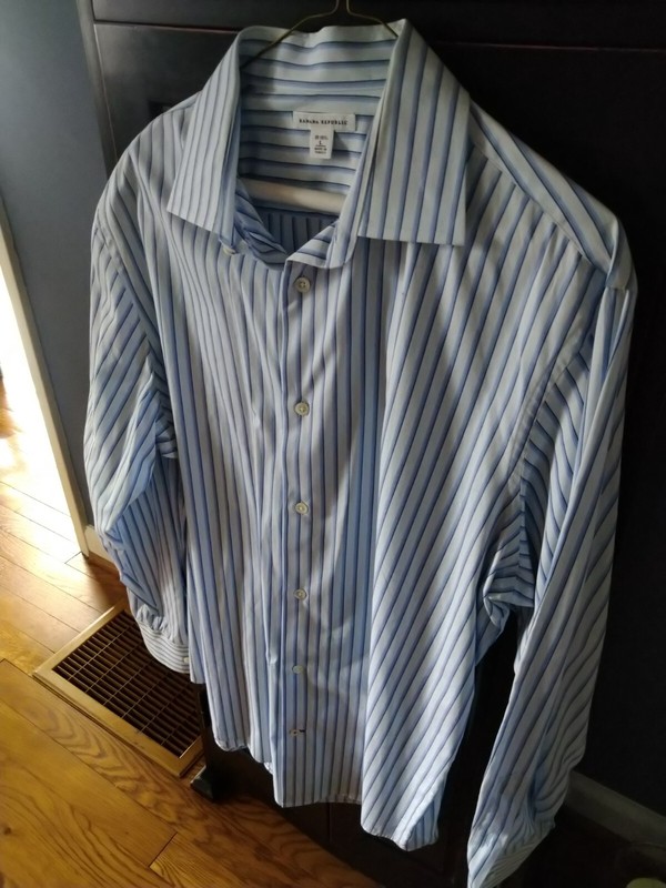 GENUINE BANANA REPUBLIC COLLARED DRESS SHIRT - MEN S SIZE LARGE - RARE MUST HAVE
