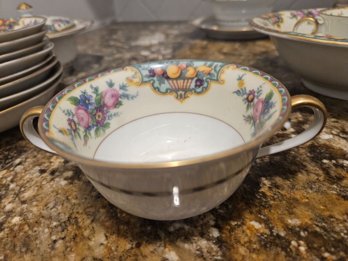 FANCY ANTIQUE c. 1925 KPM GERMANY BEVERLY FLORAL (71) PIECE FANCY ANTIQUE c. 1925 KPM GERMANY BEVERLY FLORAL (71) PIECE