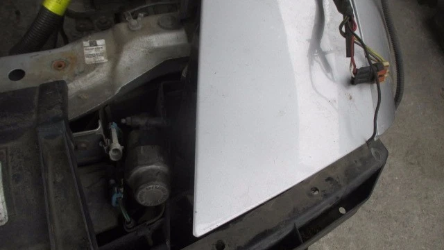 Pontiac Firebird 1993-1997 faro izquierdo motor  Foto 3 de 3