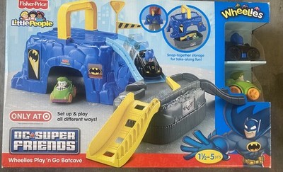 Fisher Price Little People Wheelies DC Play n Go Batcave 2011 Target Exclusive