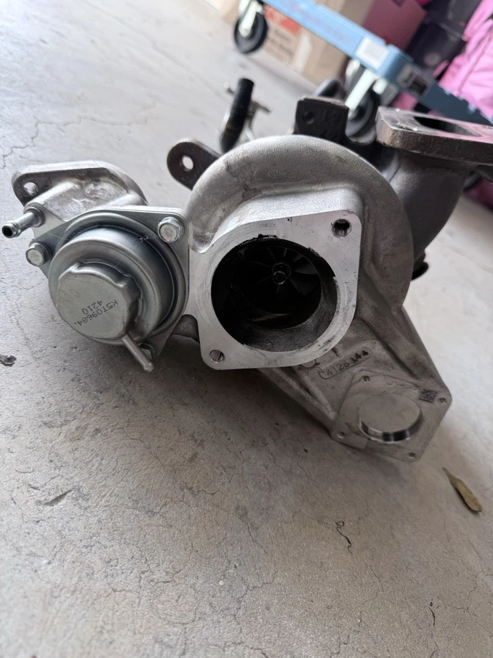 Honda Civic Type R Turbo Fl5 2025 fabricante de equipos originales Foto 3 de 4