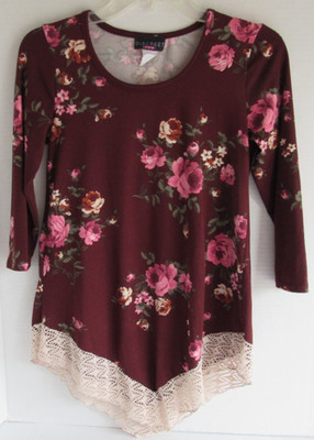 Discreet 3/4 Sleeve Pullover Tunic Shirt Burgundy Floral Lace V Bottom Size M