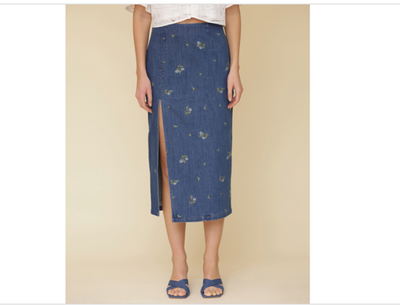 Avec Les Filles Women's Embroidered Denim MIDI Skirt Blue Size 14