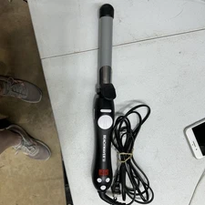 Beachwaver Co S1 Rotating Curling Iron - Black & White DV2237/S1, No Box