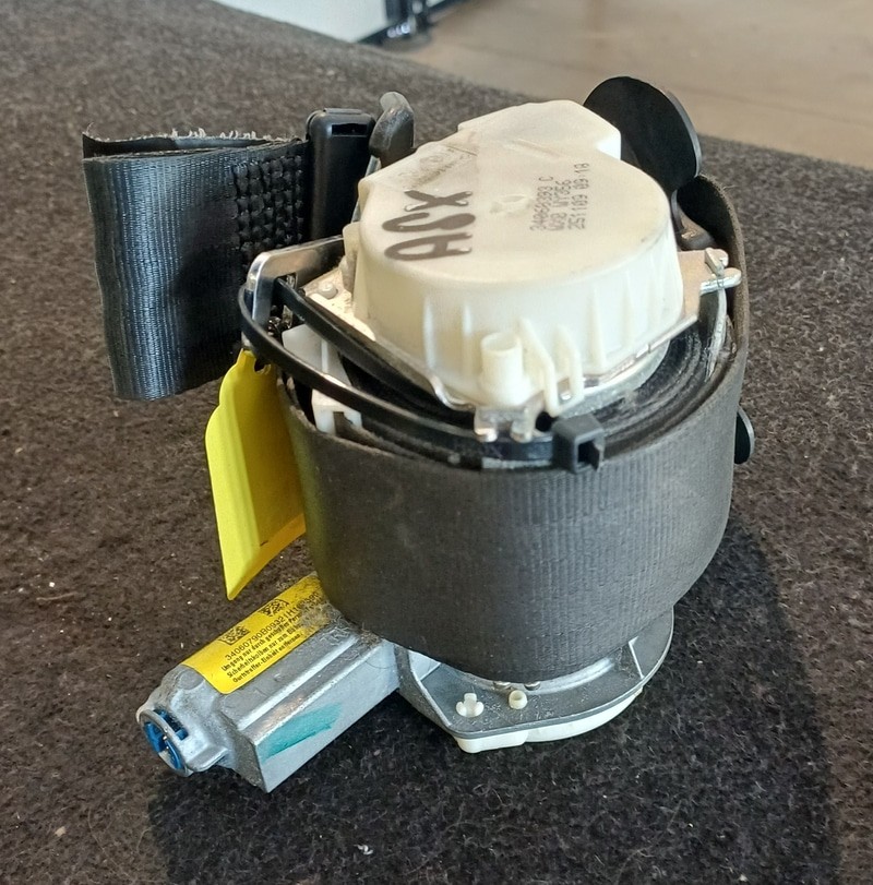 96771574XX Cintura di sicurezza ant. SX DS DS3 1.6 VTi Ber 3p/b/1598cc
