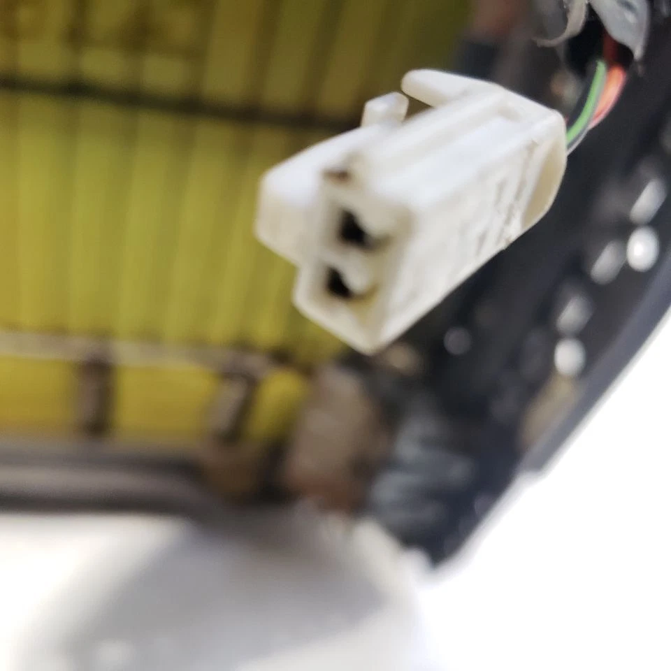 Front Right Seat Normal Wear OEM 1999 Dodge Ram 2500 - Изображение 4 из 4