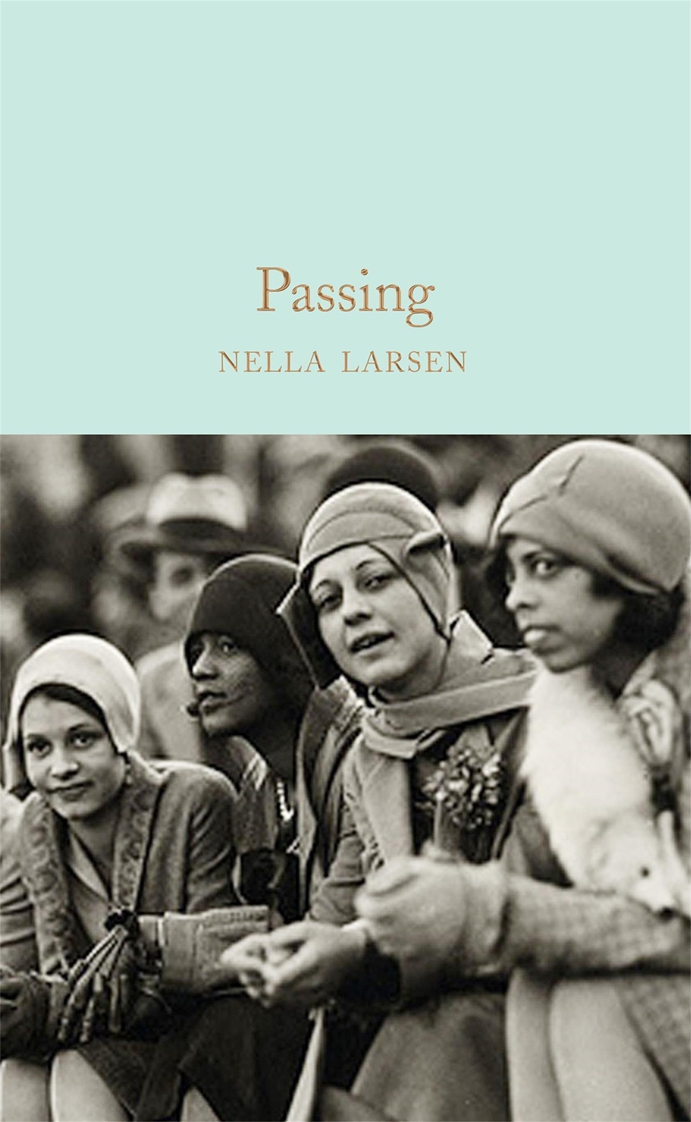 Thumbnail - Passing | Nella Larsen | Buch | Xiv | Englisch | 2020 | Pan Macmillan