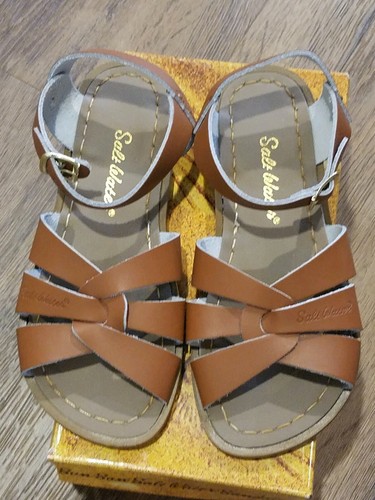 New Sun-San Salt Water Sandals,original tan leather sandals, child 12,NIB