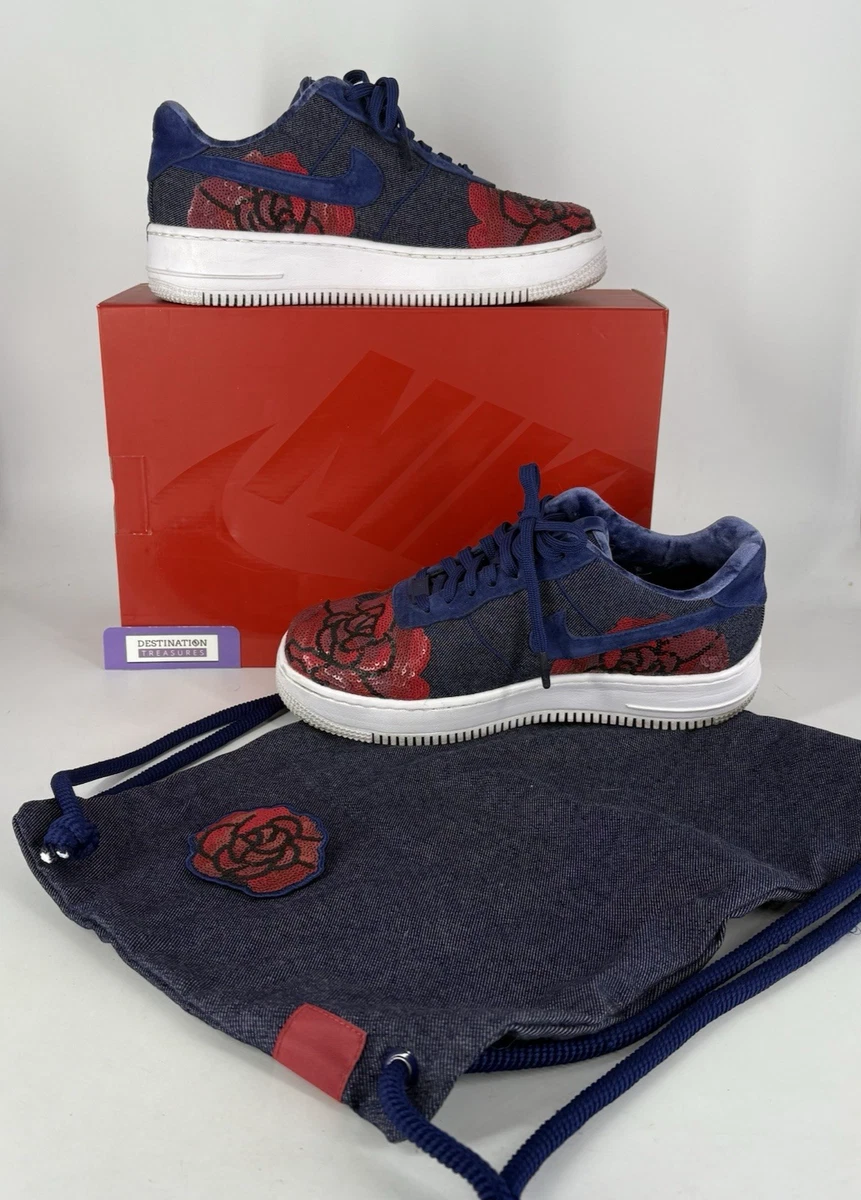 Preços baixos em Nike Air Force 1 Floral Sequin 2017 - 898421-401