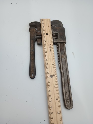Walworth 6" Pipe Wrench & 9" Auto Monkey Wrench Vintage Tool - Picture 2 of 7