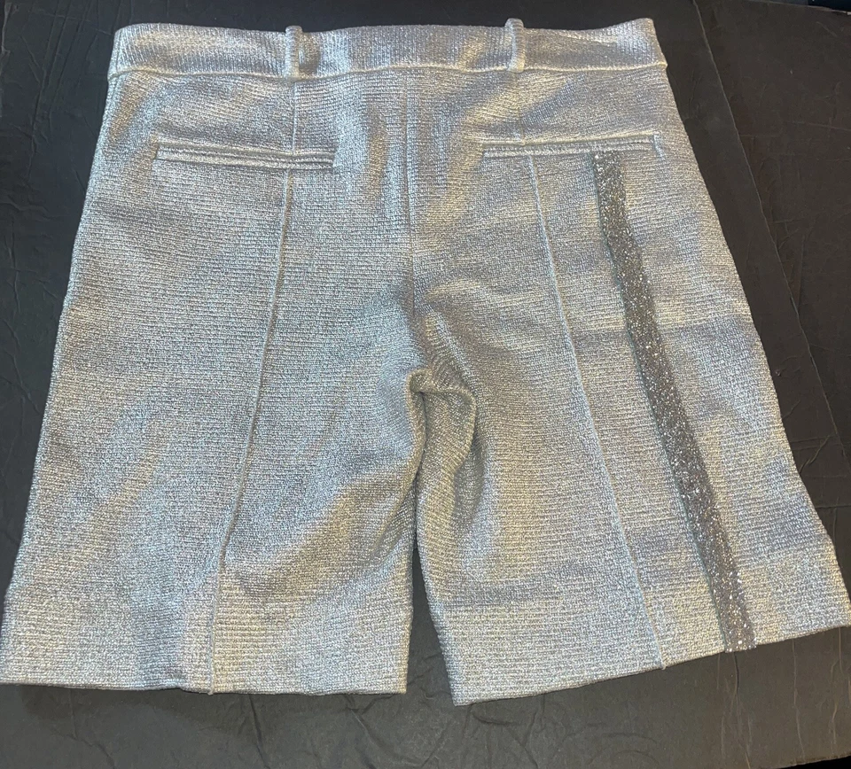 Pantalones Cortos Boymuda Diane Von Furstenberg Metálicos Plateados Forrados en Seda 4 Rayas Tejidas