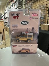 LAND ROVER DEFENDER 110 CAMEL TROPHY WINNER TEAM UK 1/64 BY MINI GT MGT00108 HTF