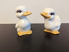  2 Vintage White Ceramic Ducks Ducklings Figurine Porcelain Unbranded