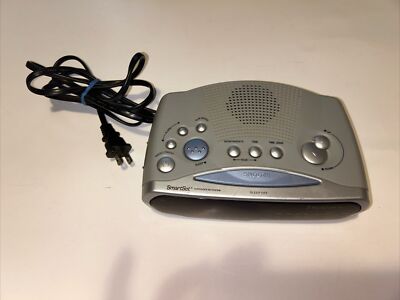 Emerson Research CKS1850 SmartSet AM FM 2-Alarm Clock Radio Dimmer