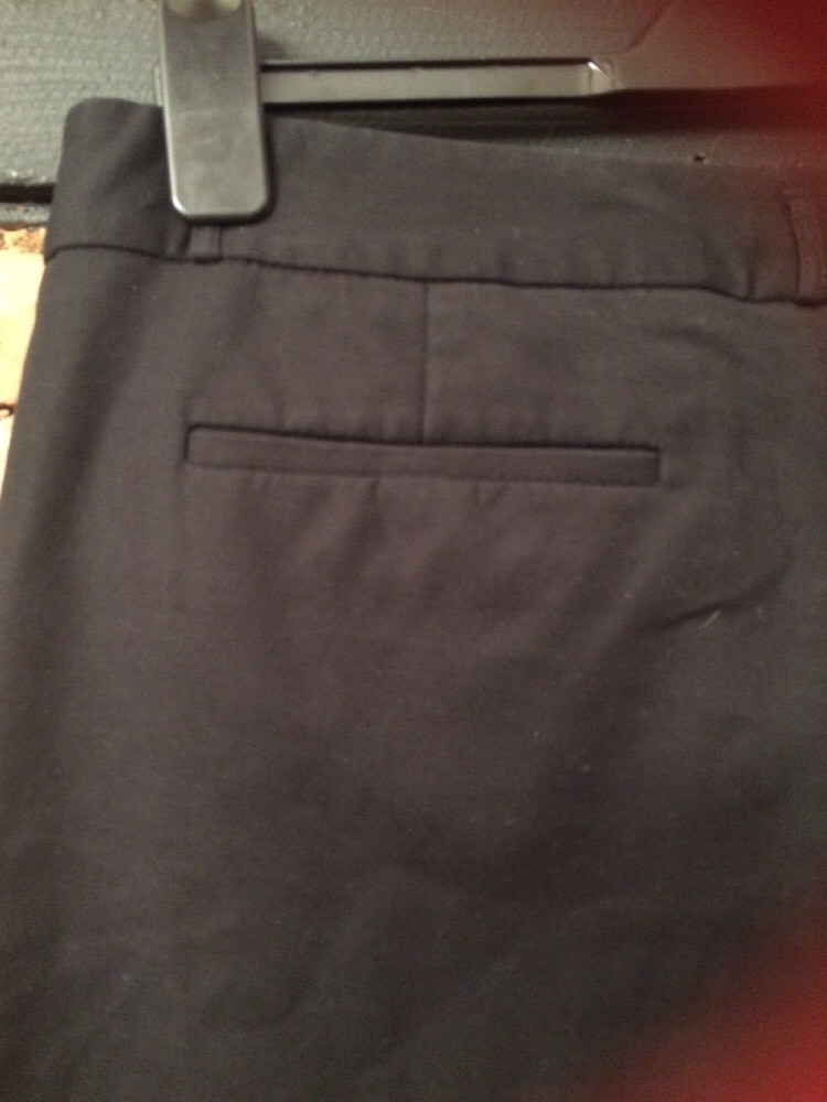 ALTRA DKNY Pantaloni ?