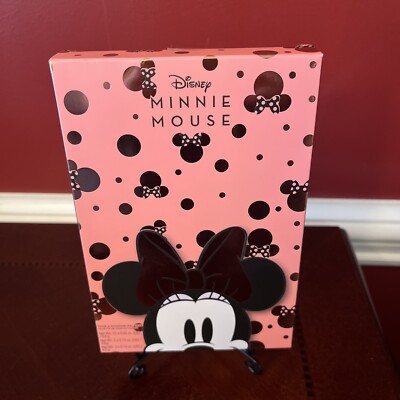 Disney's Minnie Mouse Makeup Revolution London Eyeshadow Palette