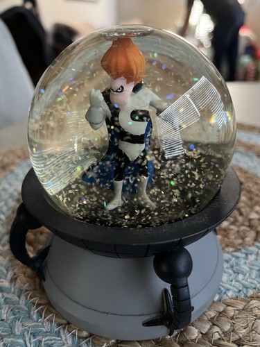 Pixar Disney Villain Boule D’Eau Incredibles Syndrome Water Ball Snow Globe - Picture 2 of 7