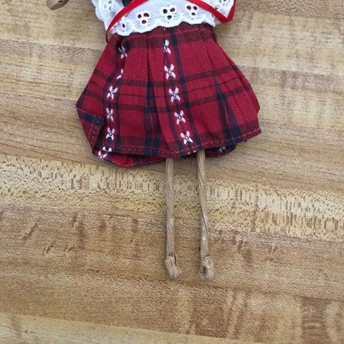 #1026 Christmas Felt Reindeer GIRL DECORATION 8 X 4 IN - Picture 4 of 5
