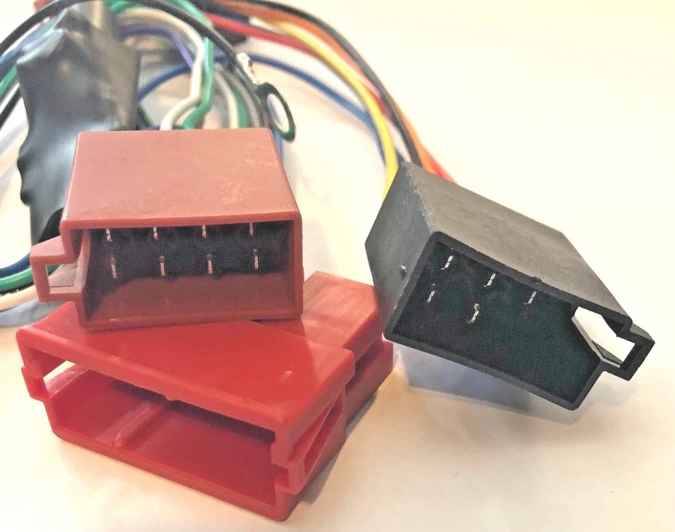 Radio Blende für AUDI A4 B5 bis Bj.99 Rahmen Aktivsystem Adapter ISO Kabel DIN - Bild 2 von 4