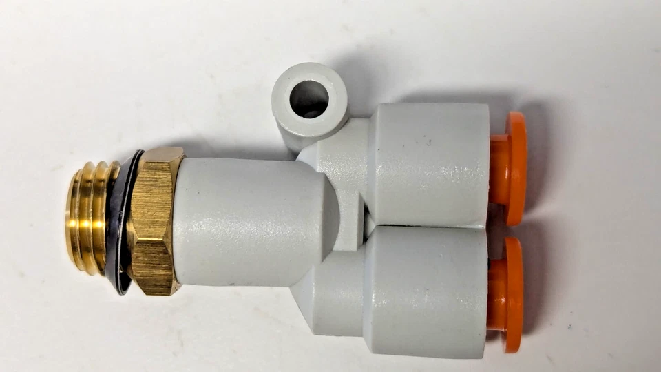 Lot of (2) New SMC One-Touch 1/4" Uni Thread Male Y Branch Fitting, KQ2U07-U02 - Image 2 of 4