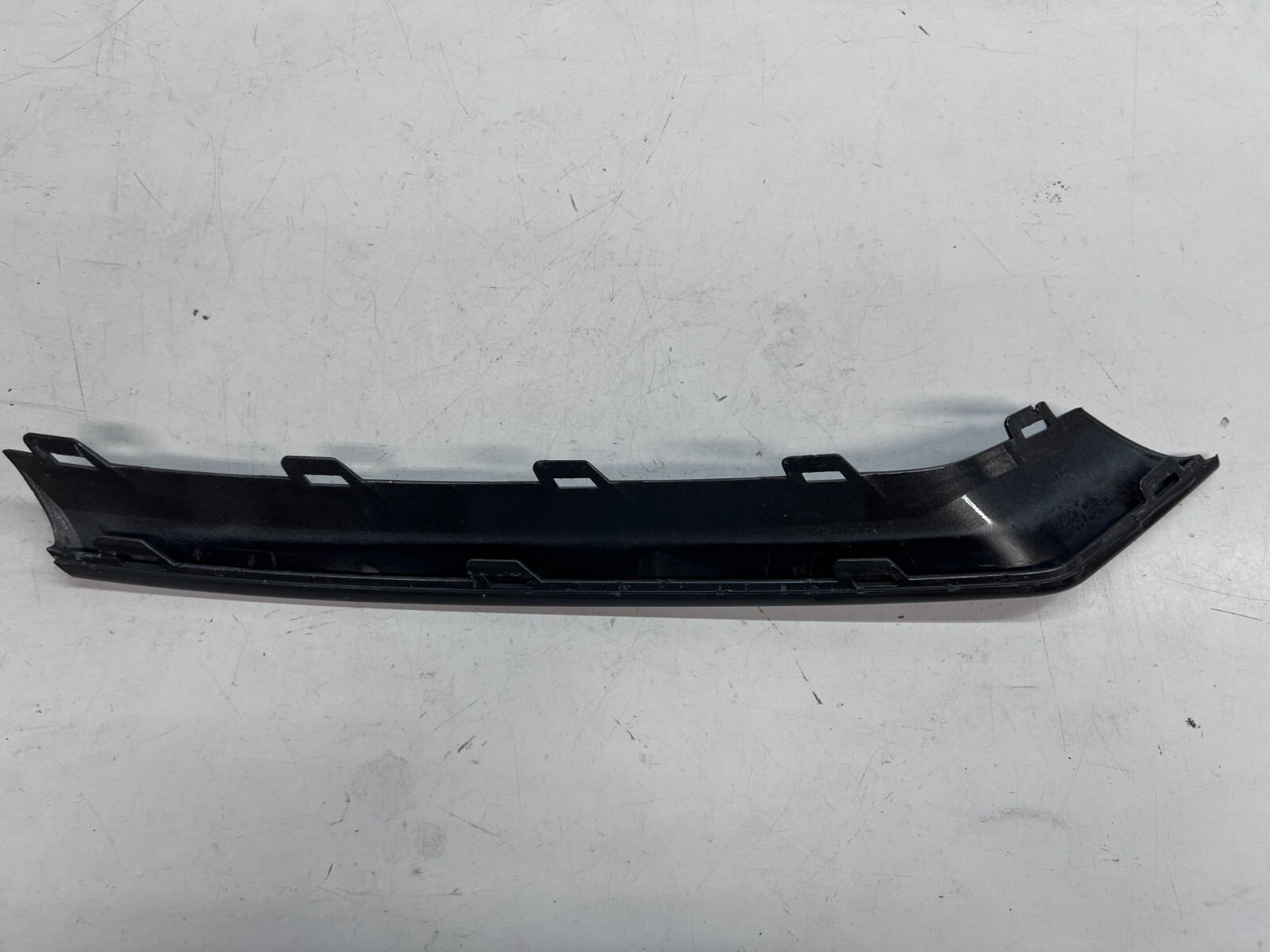 LAMBORGHINI URUS FRONT BUMPER SPOILER TRIM OEM 4ML807099