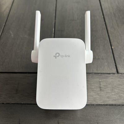 TP Link Model RE205, AC750, Wifi Range Extender 