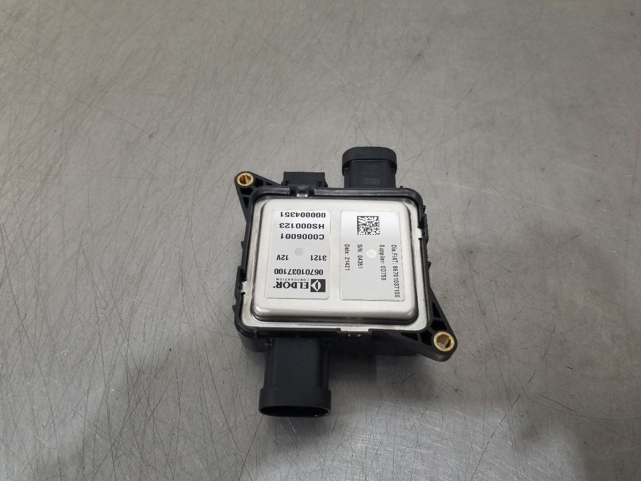 22 2022 MASERATI LEVANTE 3.8L FUEL PUMP CONTROL MODULE 06701037100