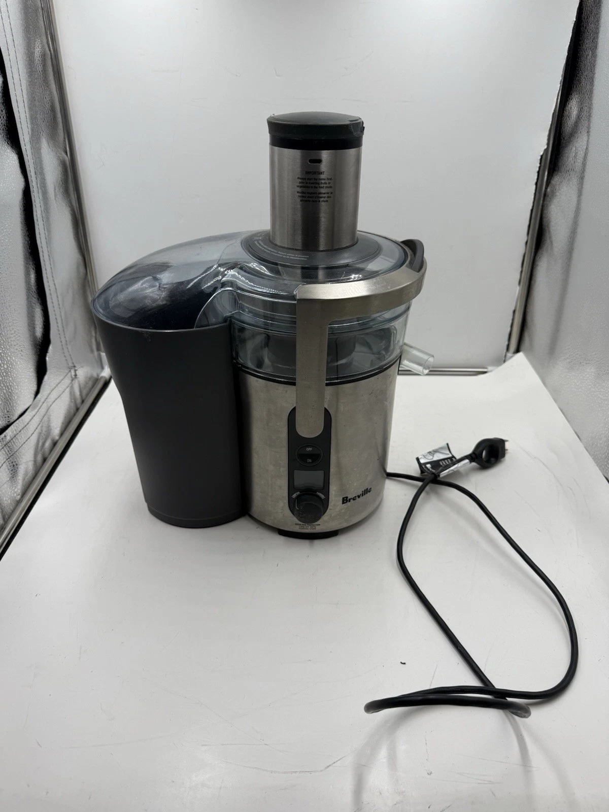 Breville BJE510XL Juice Fountain Multi-Speed 900-Watt Juicer Kitchen