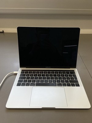Apple MacBook Pro 2019 13'' - Intel i5, 256GB SSD, 8GB - A2159 - Touchbar