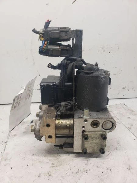 Bomba de pieza de freno antibloqueo a través de 6/96 para 93-97 Infiniti J30 1014582 Foto 2 de 4