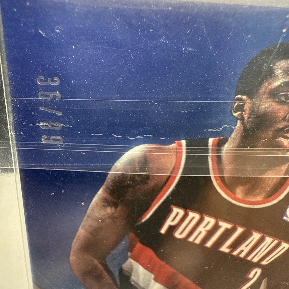 2012-13 Totally Certified Wesley Matthews Game Used Jersey Card Blue #89💥💥💥 - Image 2 of 3