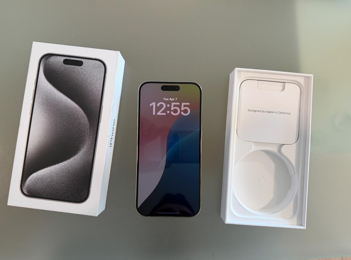 iPhone 15pro 256㎇ Apple iPhone 15 Pro - 256 GB - White Titanium (Unlocked) | eBay