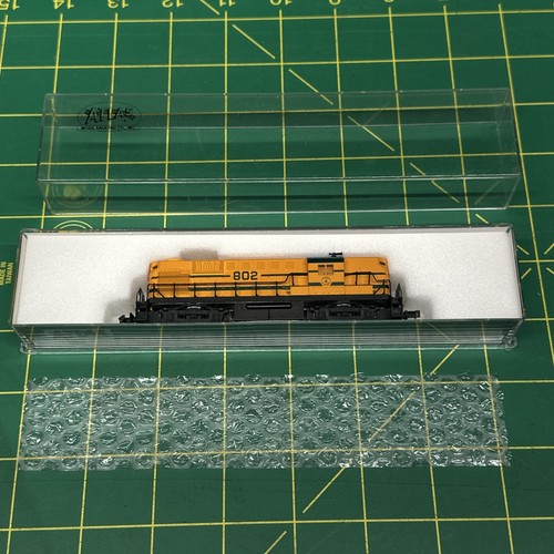 Locomotora diésel Atlas ALCO RS-11 #42604 Maine Central #802 escala N | Condition: Used