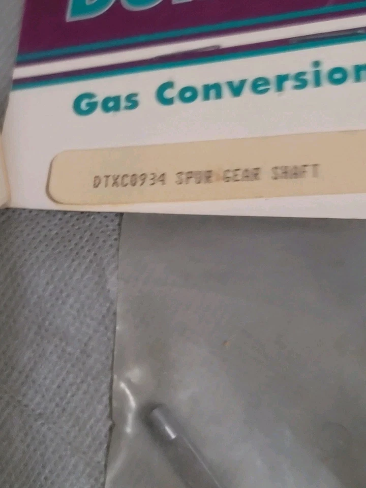 VINTAGE DURATRAX GAS CONVERSION FOR LOSI LXT CHAIN DRIVE TRANS PARTS LOT RARE !! - Image 2 of 4