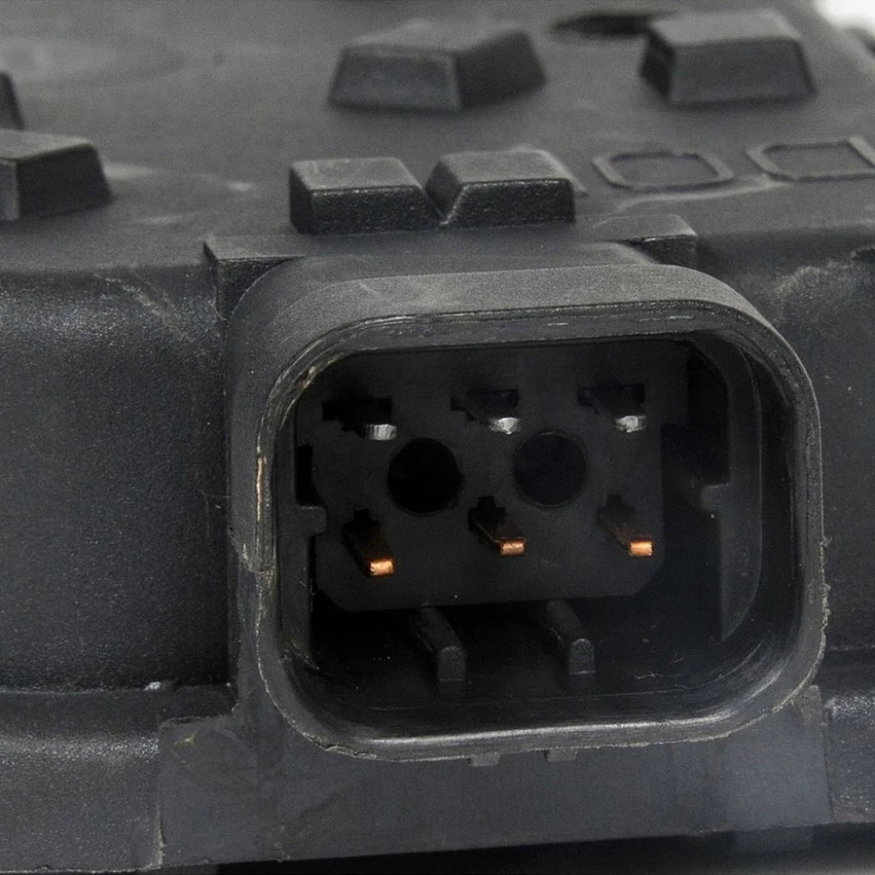 Luz trasera ACDelco genuina para Oldsmobile Silhouette 97-04 tablero lado pasajero Foto 3 de 4